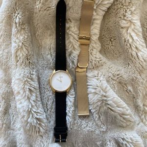 Brand new nacre watch with alternate band